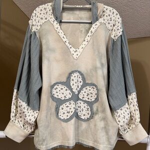 POL Floral Appliqué Cream and Light Blue Waffle-Knit Hoodie
